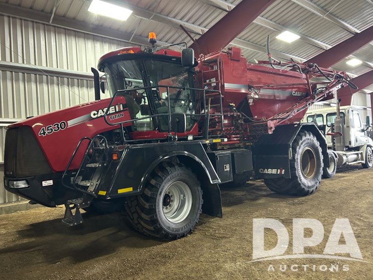 case-ih-810-image-48