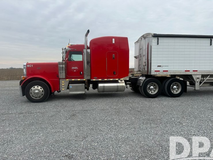 2007-peterbilt-379-image-8