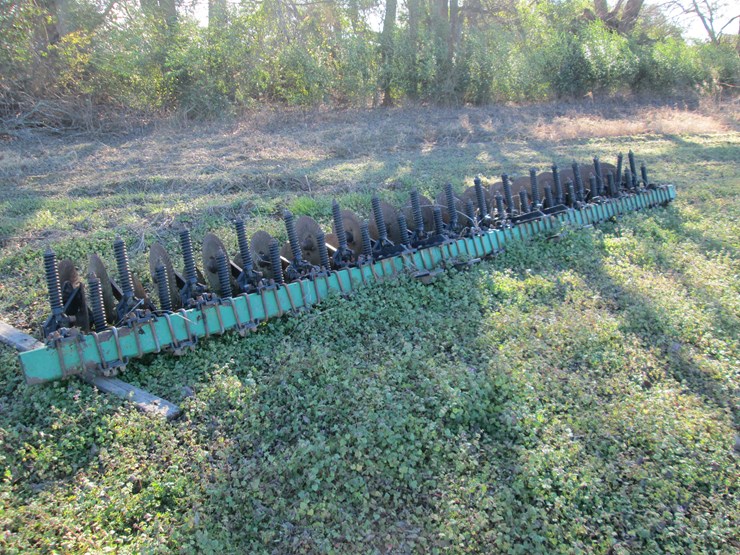 great-plains-solid-stand-20-image-2