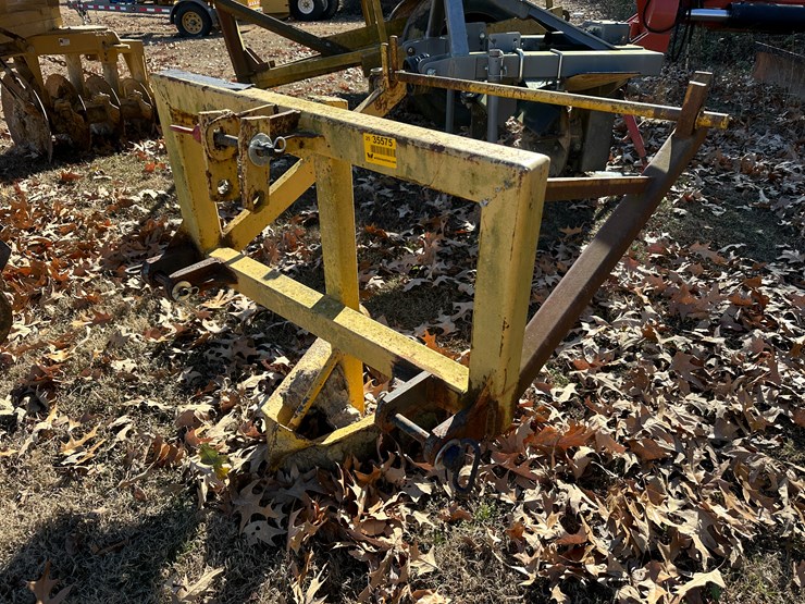 #35575-•-poly-piper-roll-holder-image-1