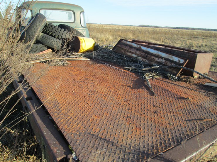 #35366-•-inop-chevrolet-6400-s/a-single-cab-truck-image-7