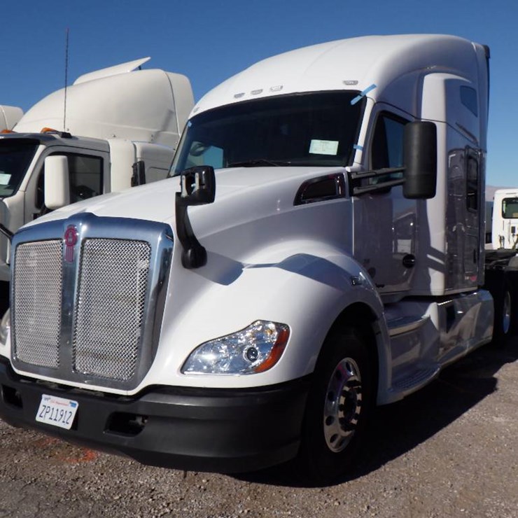 2020 KENWORTH T680