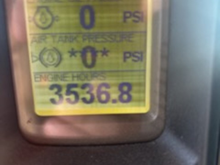 2015-case-ih-2015-image-12