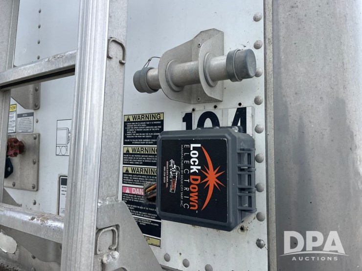 2015-timpte-grain-trailer-image-17