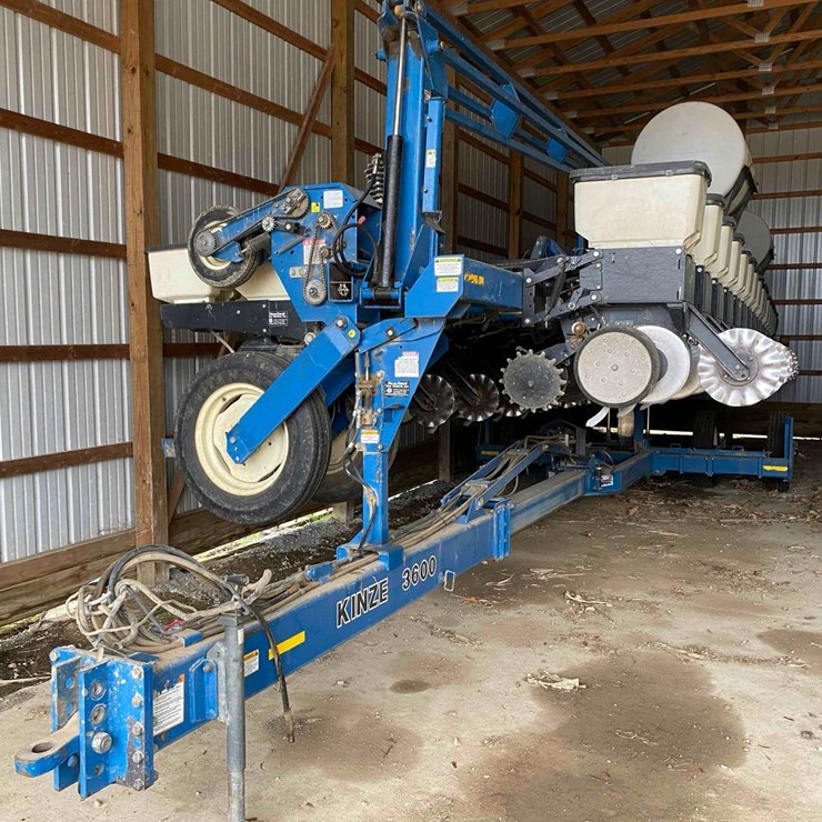 KINZE 3600