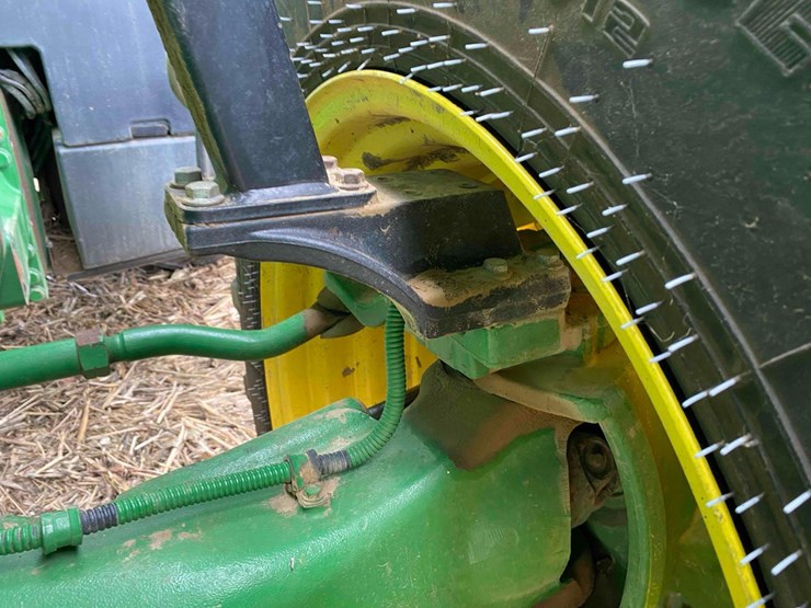 john-deere-8245r-image-41