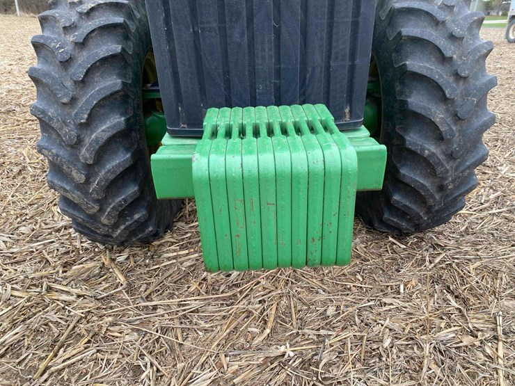 john-deere-8300-image-9