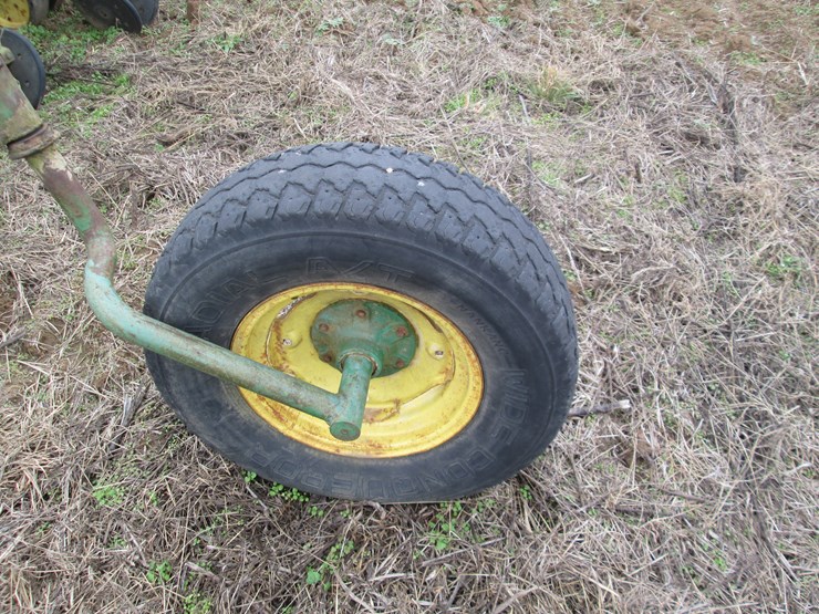 john-deere-7100-image-8