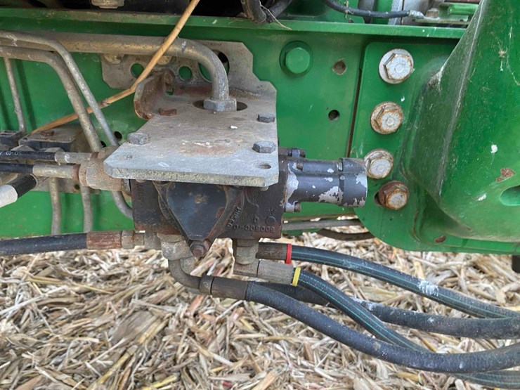 john-deere-6415-image-22