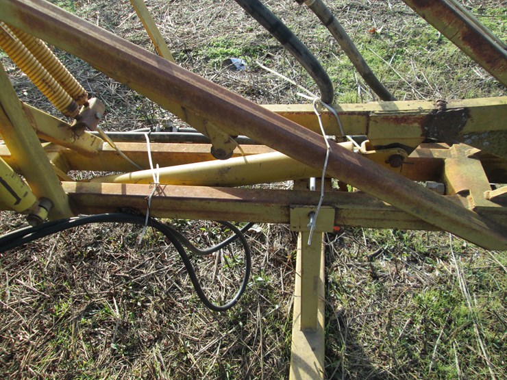 #35398-•-ag-chem-40’-20"-240gal-3pt-sprayer-image-11