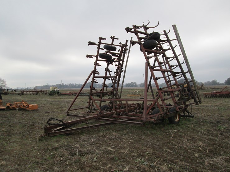 #35322-•-hiniker-1640-40'-field-cultivator-image-1