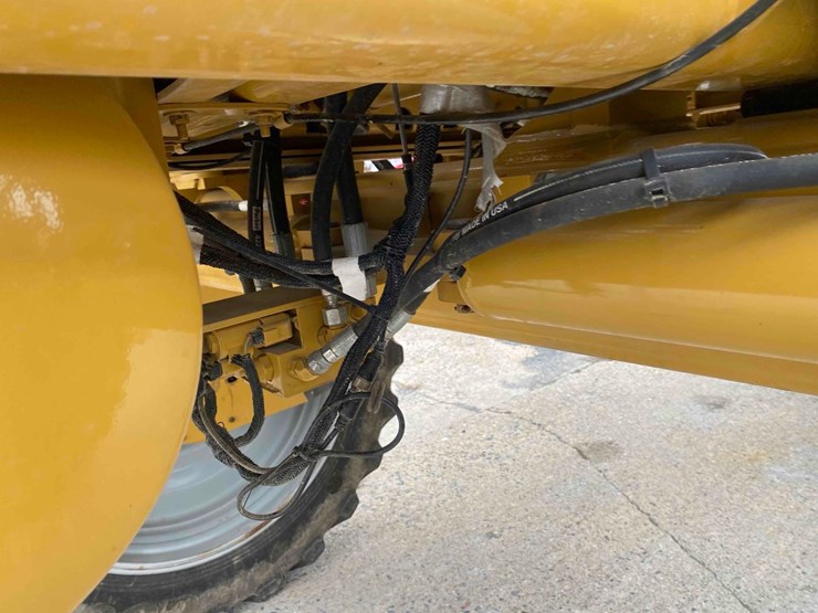 ro-gator-1184-sprayer-image-42