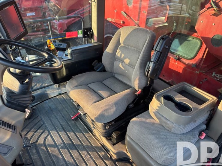 2015-case-ih-2015-image-10
