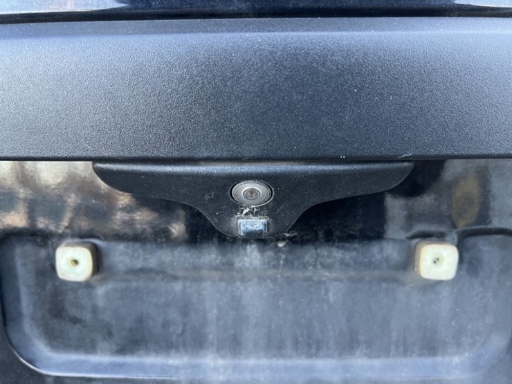 2017-ford-explorer-image-18