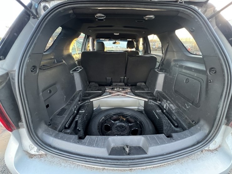 2015-ford-explorer-image-20