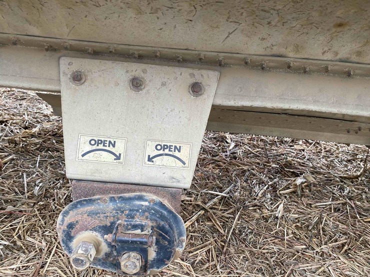 wilson-alum-41’-grain-trailer-image-29