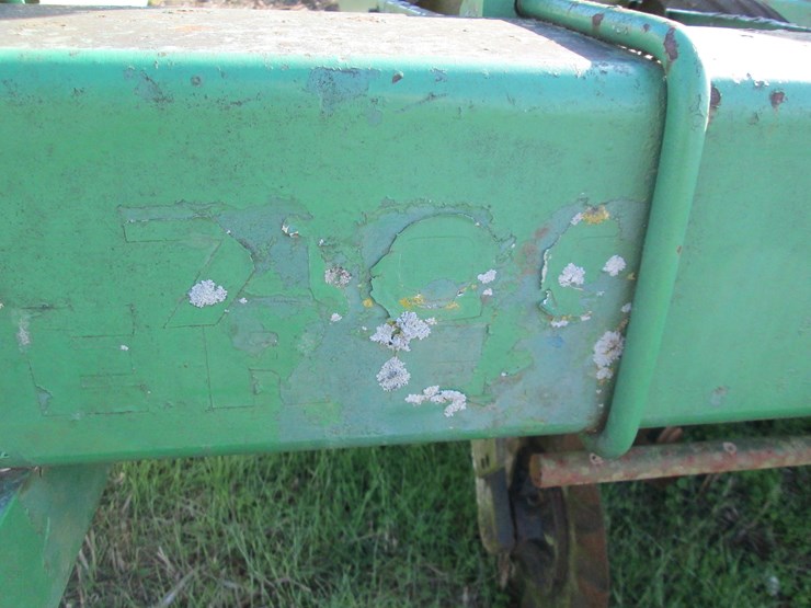 john-deere-7100-image-17