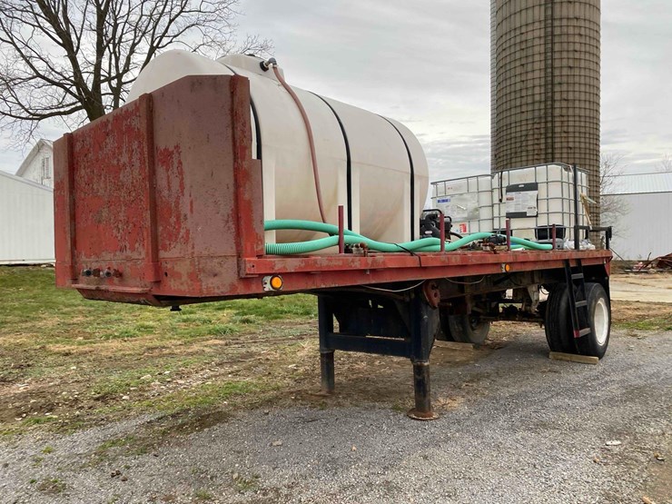 spray--trailer-image-2