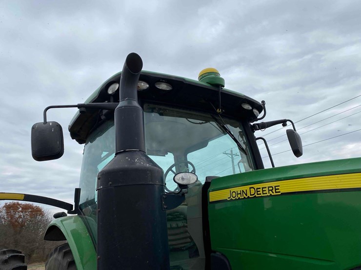 john-deere-8245r-image-12