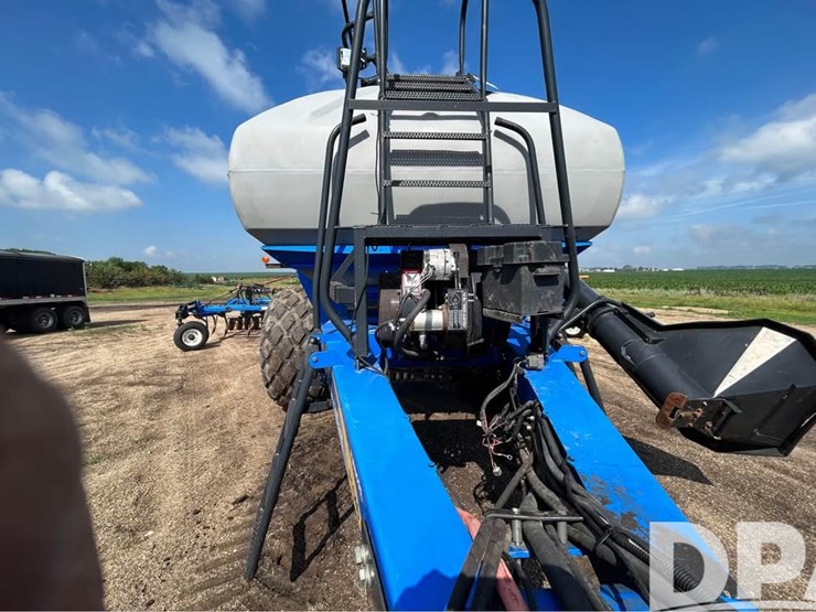 new-holland-p2050-image-10