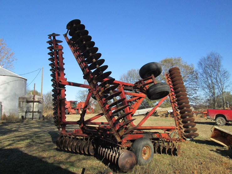 case-ih-3900-image-3