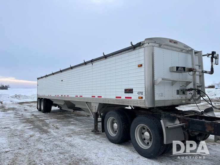 2015-timpte-grain-trailer-image-3