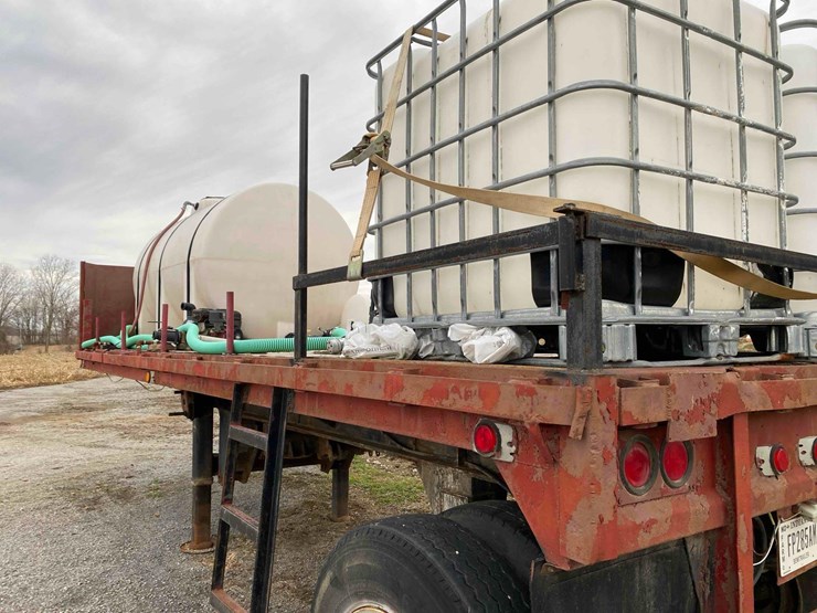 spray--trailer-image-13