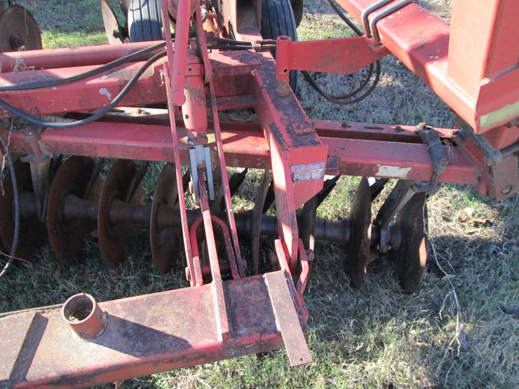 case-ih-3900-image-19