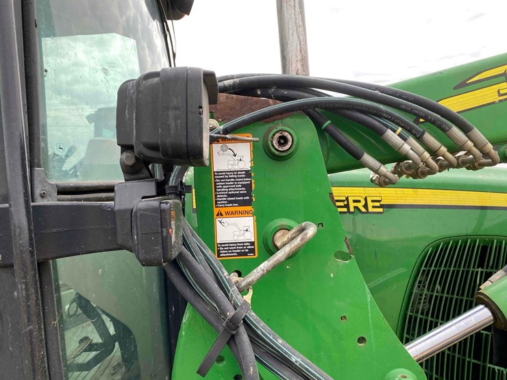john-deere-6415-image-25