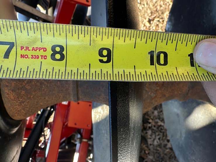 #35563-•-case-370-47'disk-image-61