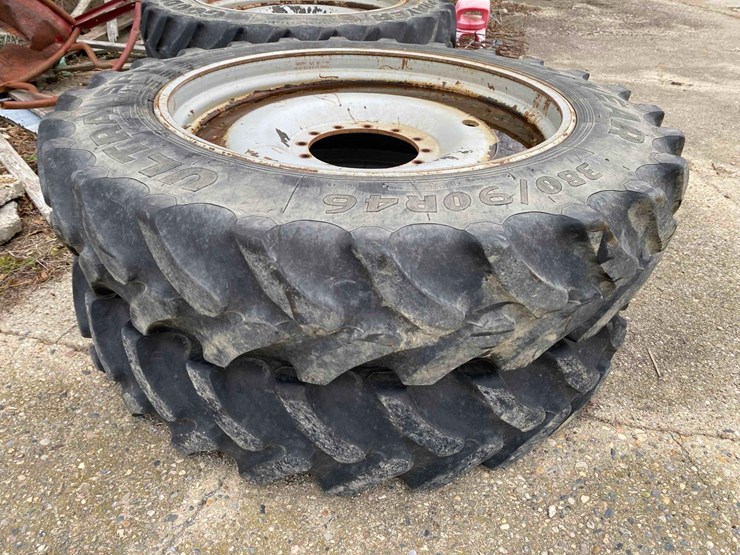 ro-gator-tires-image-3
