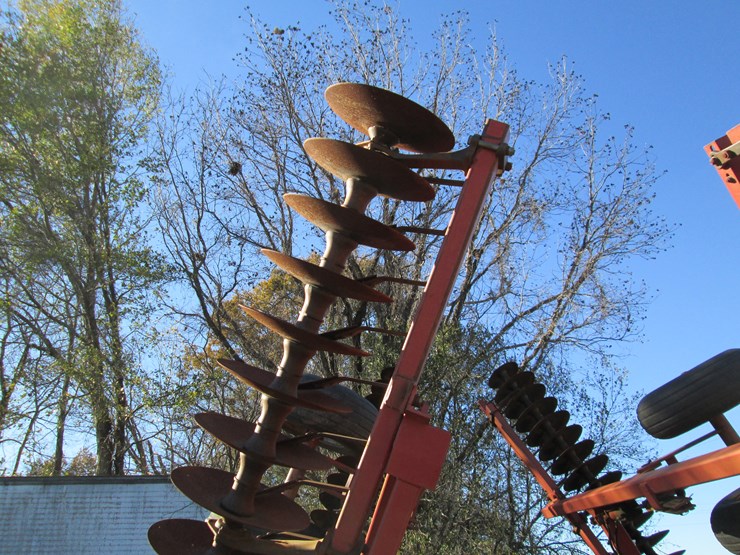 case-ih-3900-image-17