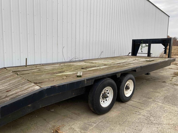 goose-neck-trailer-image-3