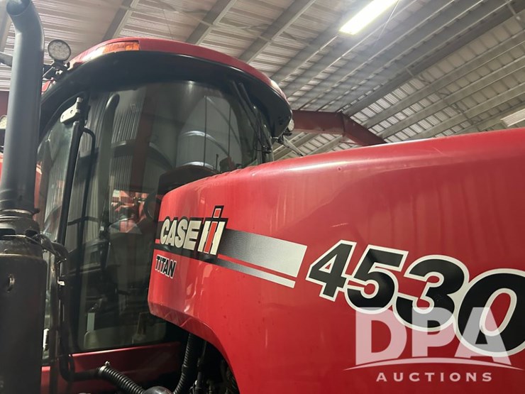 case-ih-810-image-31