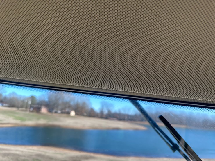 2021-john-deere-370-image-67