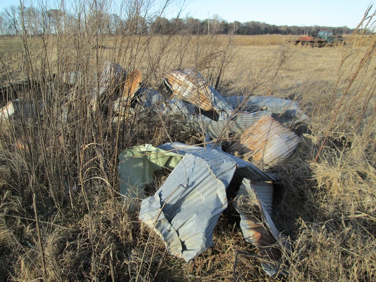 #35365-•-lot-of-metal-image-4