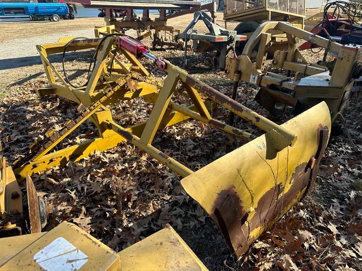 #35573-•-levee-trencher-image-4