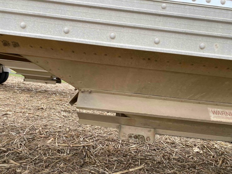 wilson-alum-41’-grain-trailer-image-11
