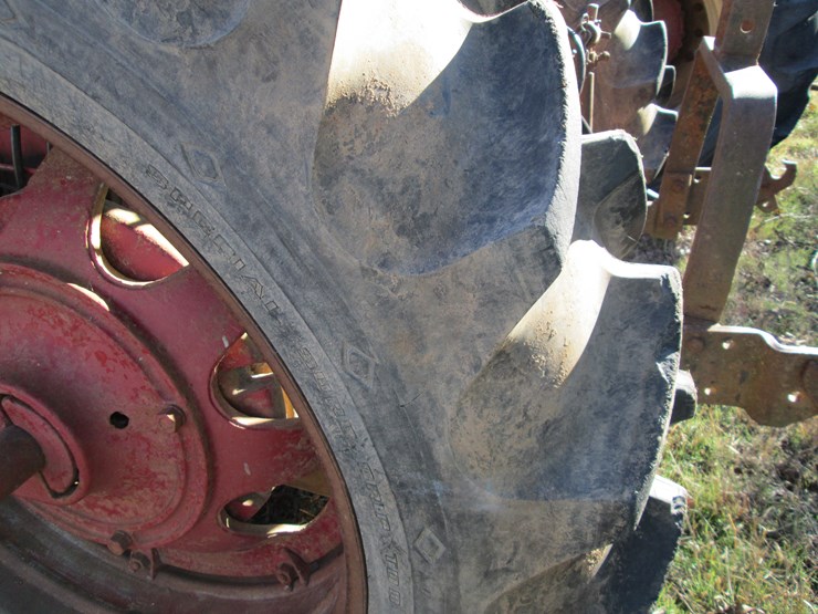 #35306-•-farmall-580-tractor-image-5