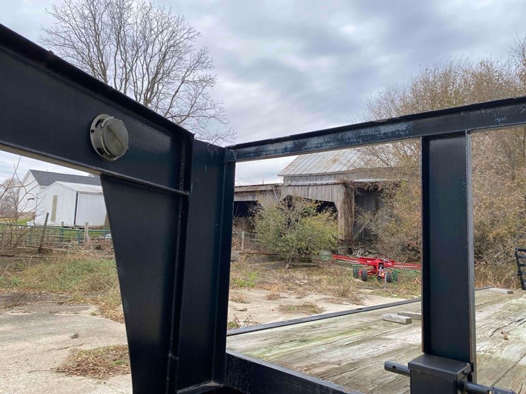 goose-neck-trailer-image-18