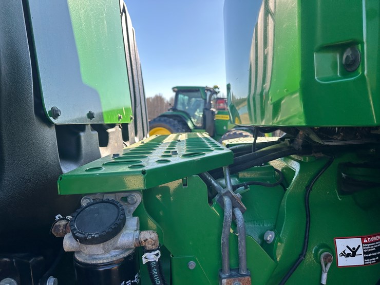 john-deere-9570r-image-49
