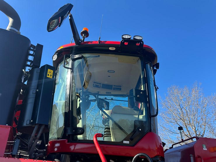 #35562-•-2023-case-470-track-tractor-image-56