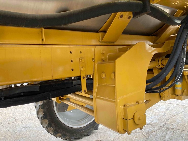 ro-gator-1184-sprayer-image-105