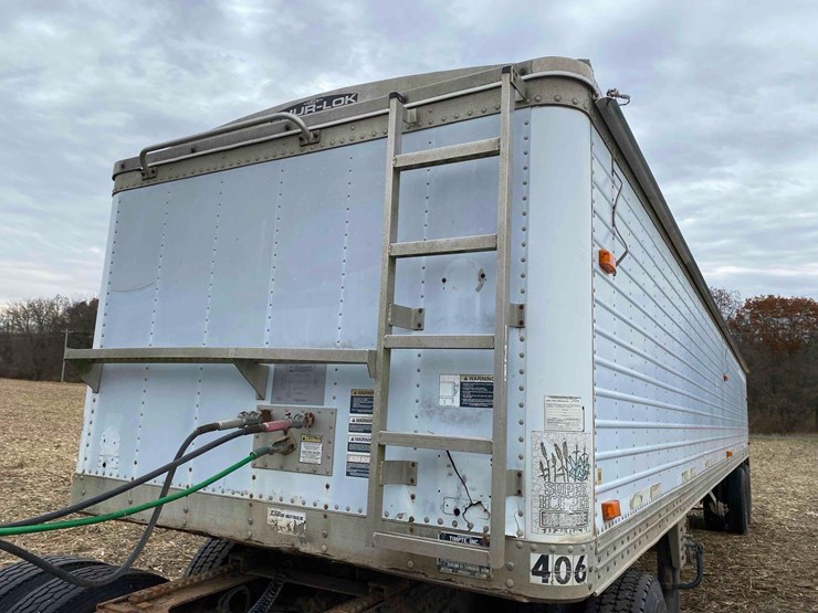 wilson-alum-41’-grain-trailer-image-35