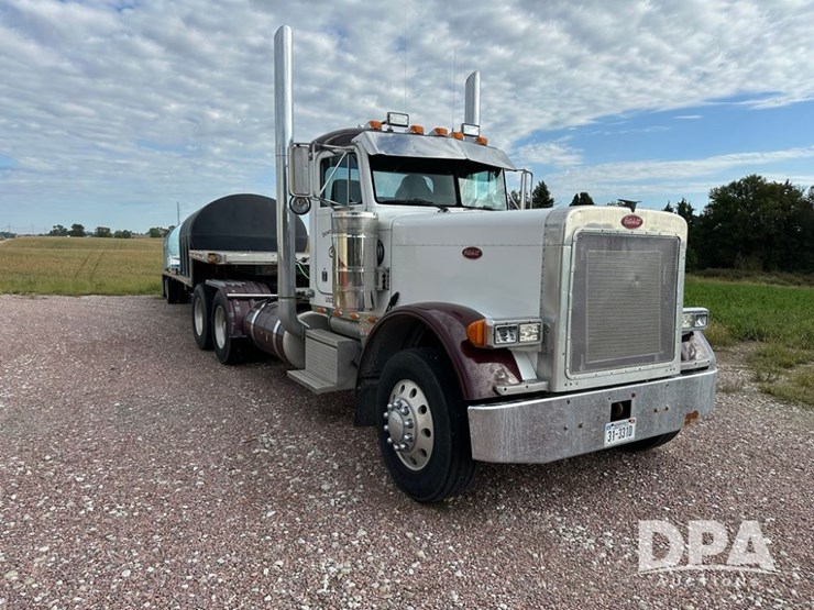 peterbilt-379-image-5