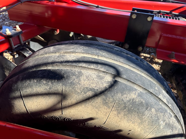 #35563-•-case-370-47'disk-image-19