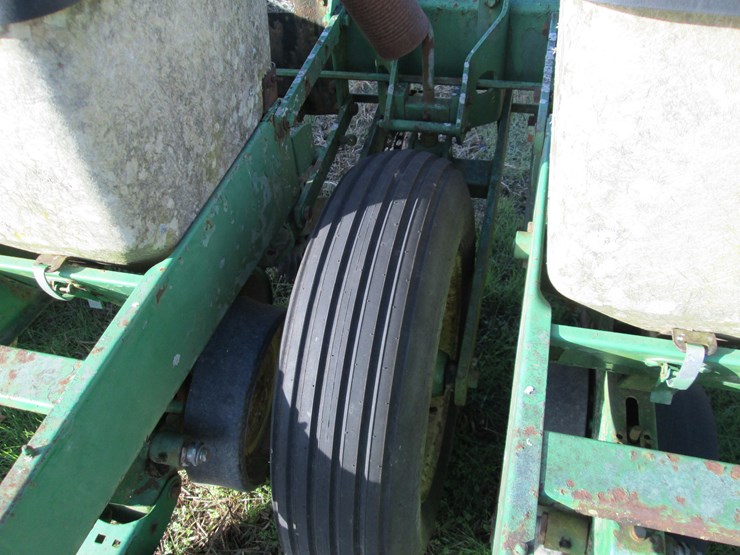 john-deere-7100-image-12
