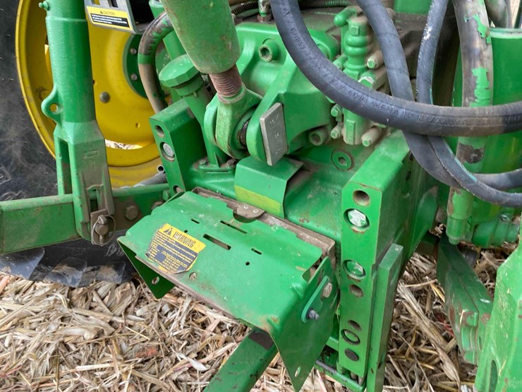john-deere-6415-image-32