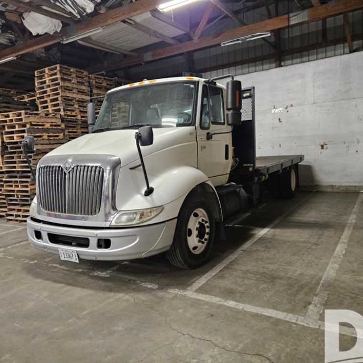 2005 INTERNATIONAL 8600