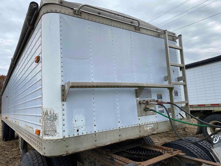 wilson-alum-41’-grain-trailer-image-5